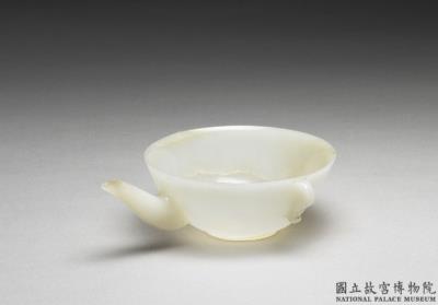 图片[2]-Jade teapot in the shape of a two-handled bow. Central Asia to Eastern Europea-China Archive